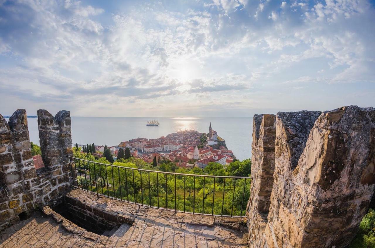 Riba Apartment Пиран Экстерьер фото